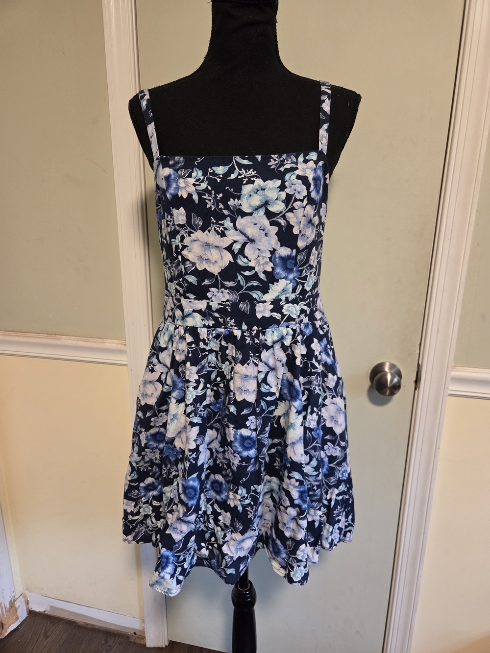 Altar'd State Navy and White Floral Sundress